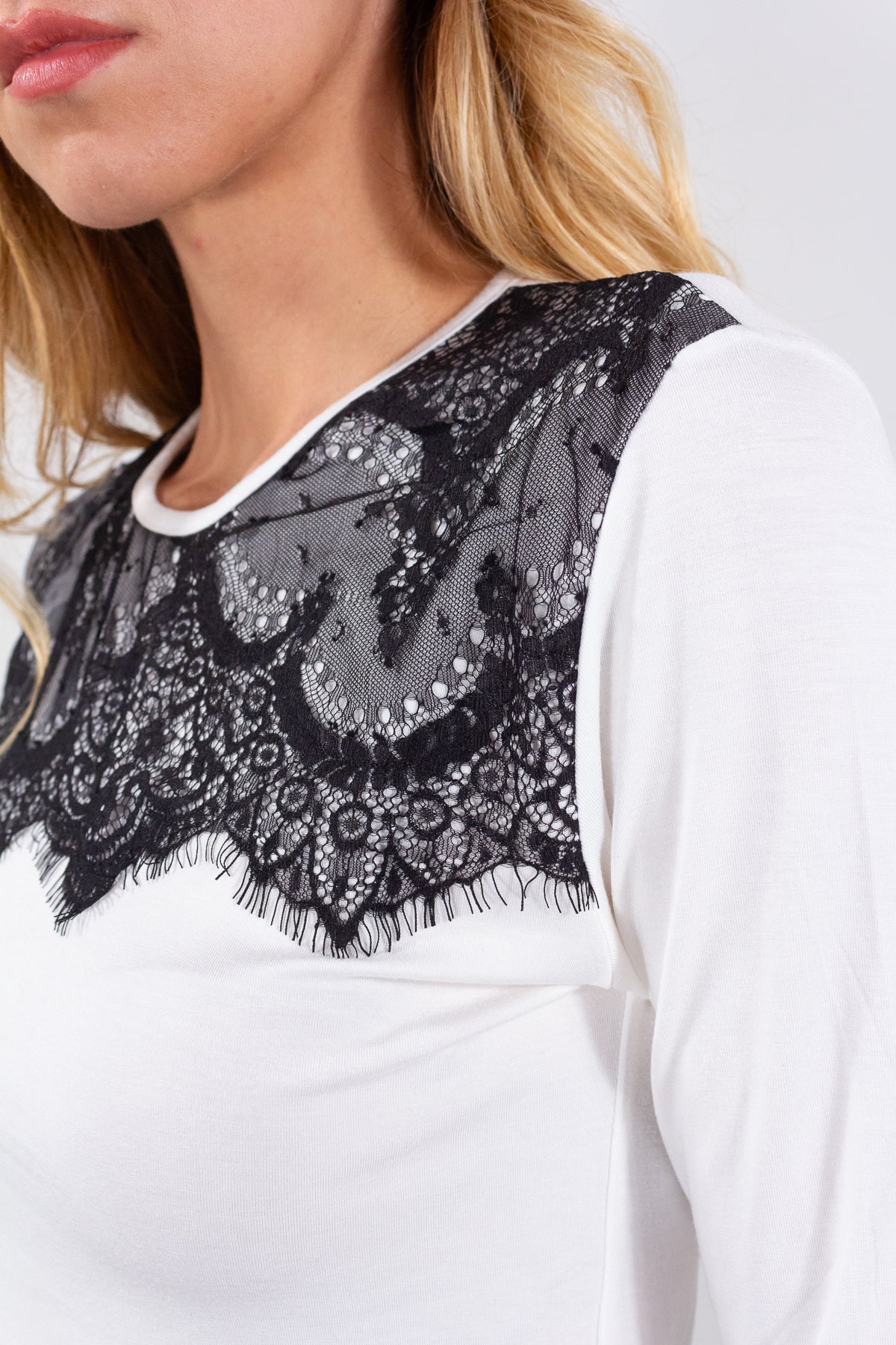 MAGLIA CARRE' PIZZO