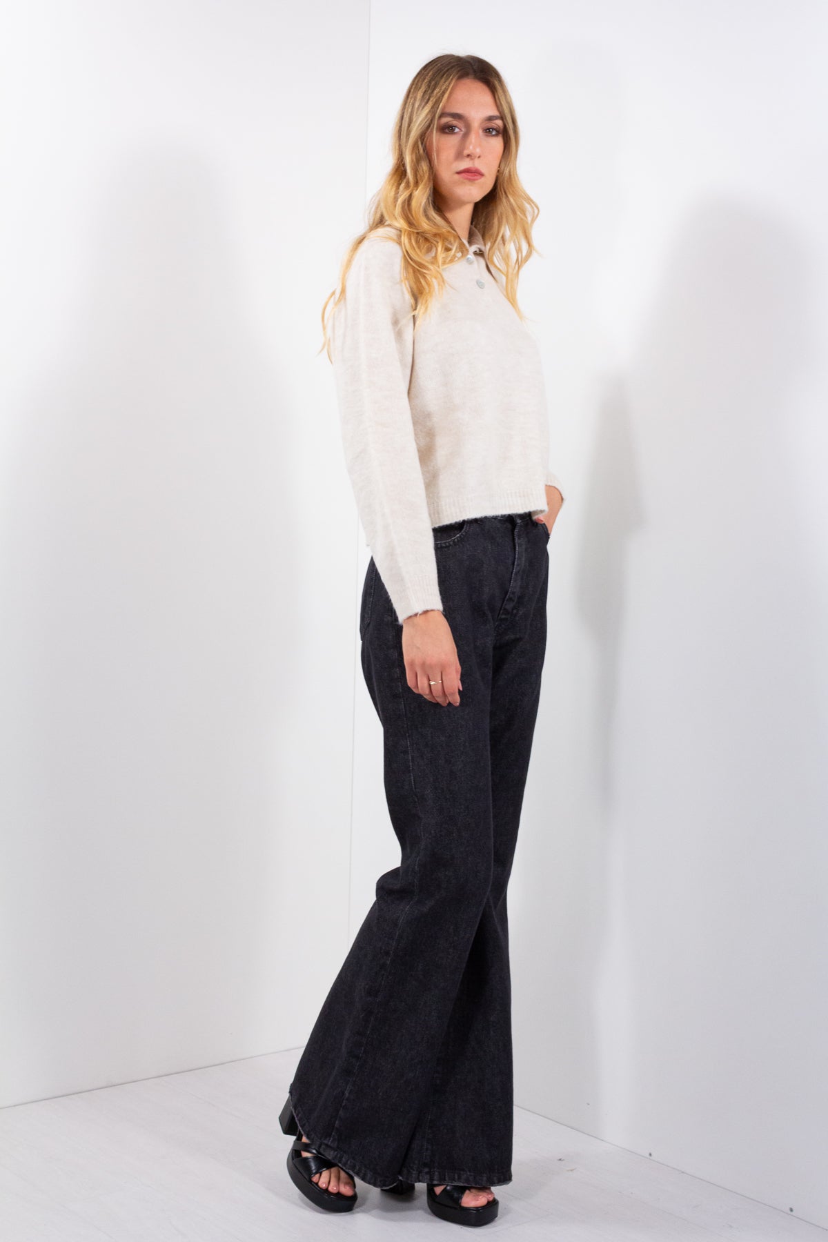 JEANS FLARE NERO