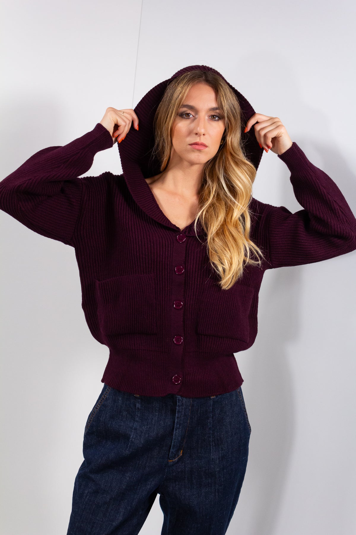 GIACCA IN MAGLIA CAPPUCCIO*