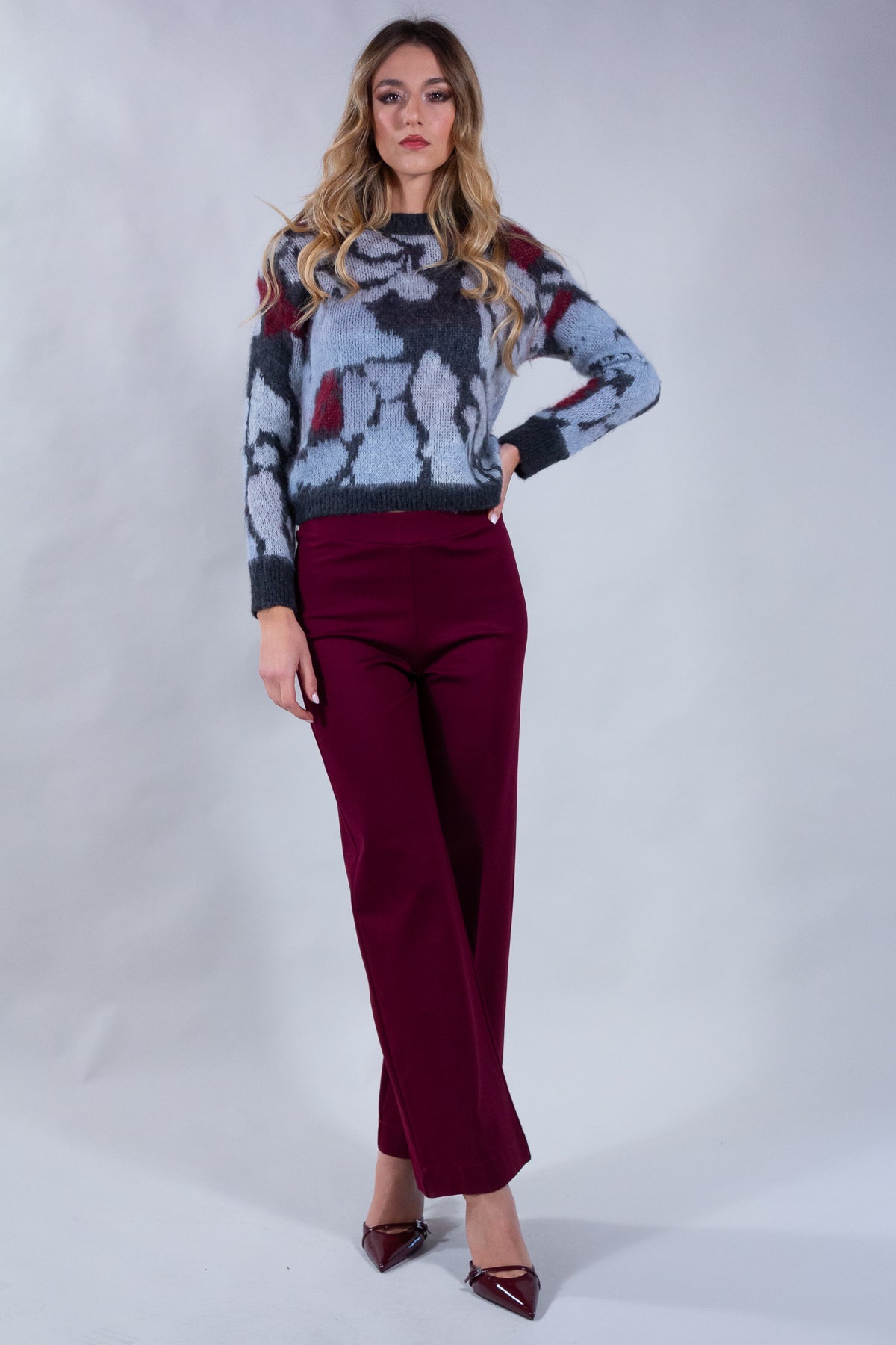 MAGLIA GARZATA FIORI**