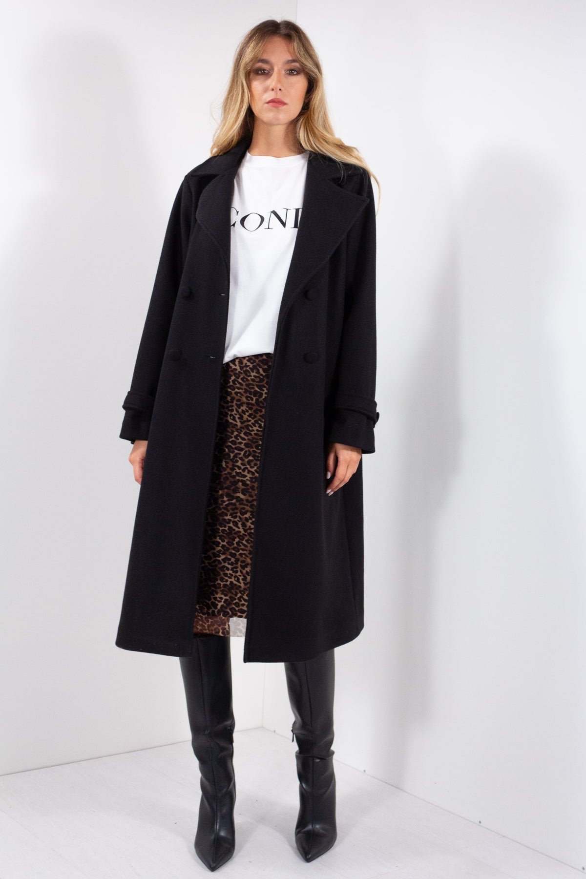CAPPOTTO PANNO DETTAGLIO MANICHE