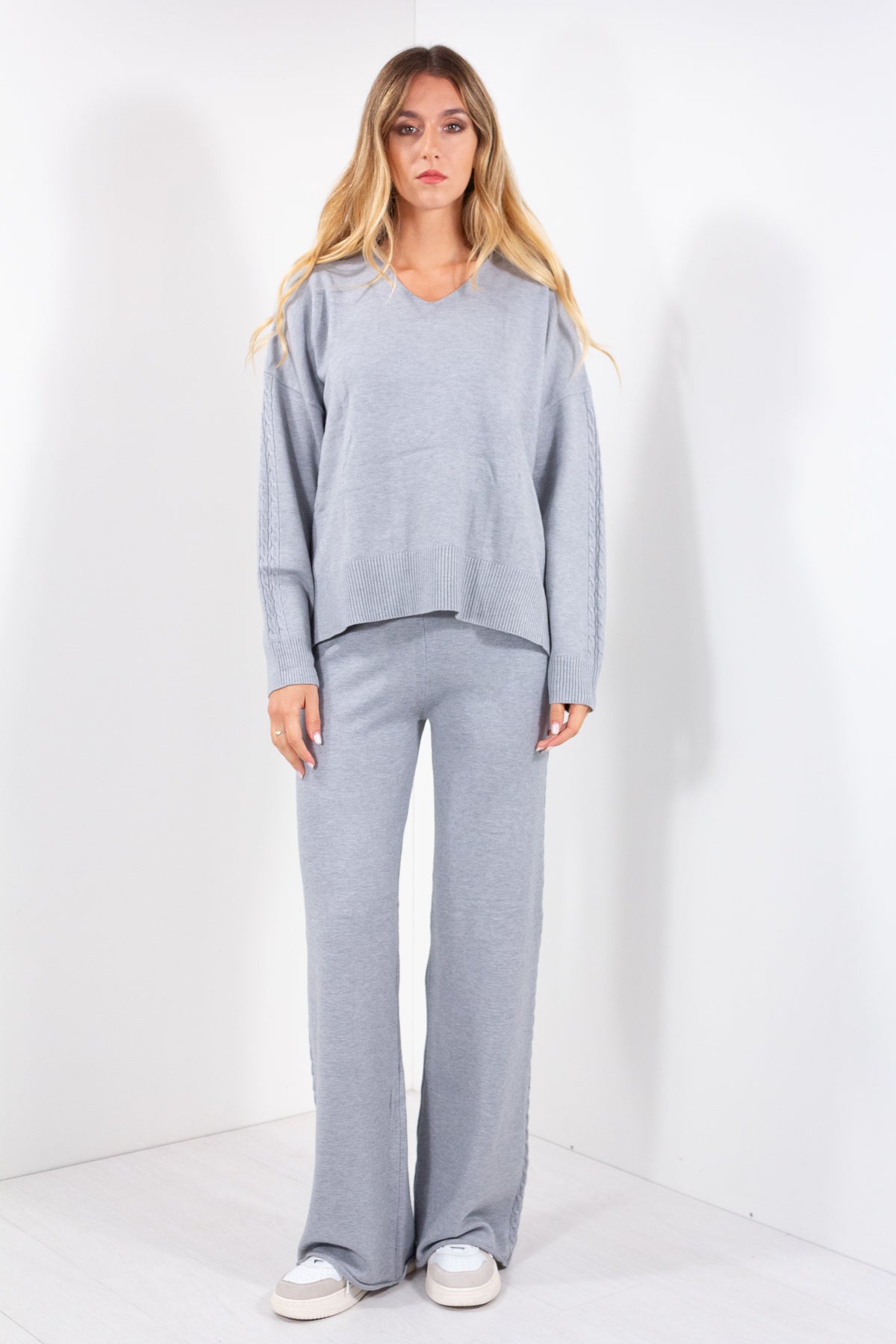 COMPLETO PANTALONE + MAGLIA TRECCIA