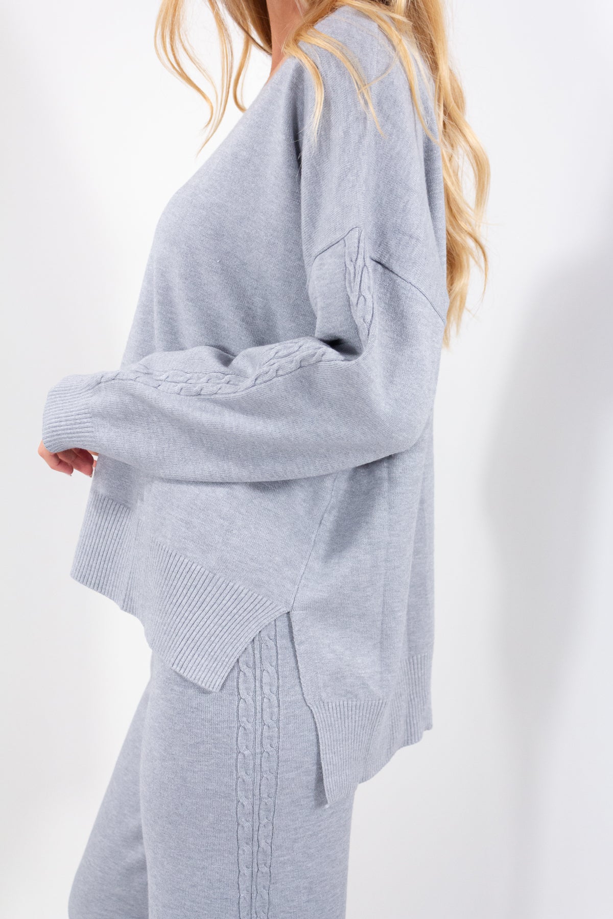 COMPLETO PANTALONE + MAGLIA TRECCIA