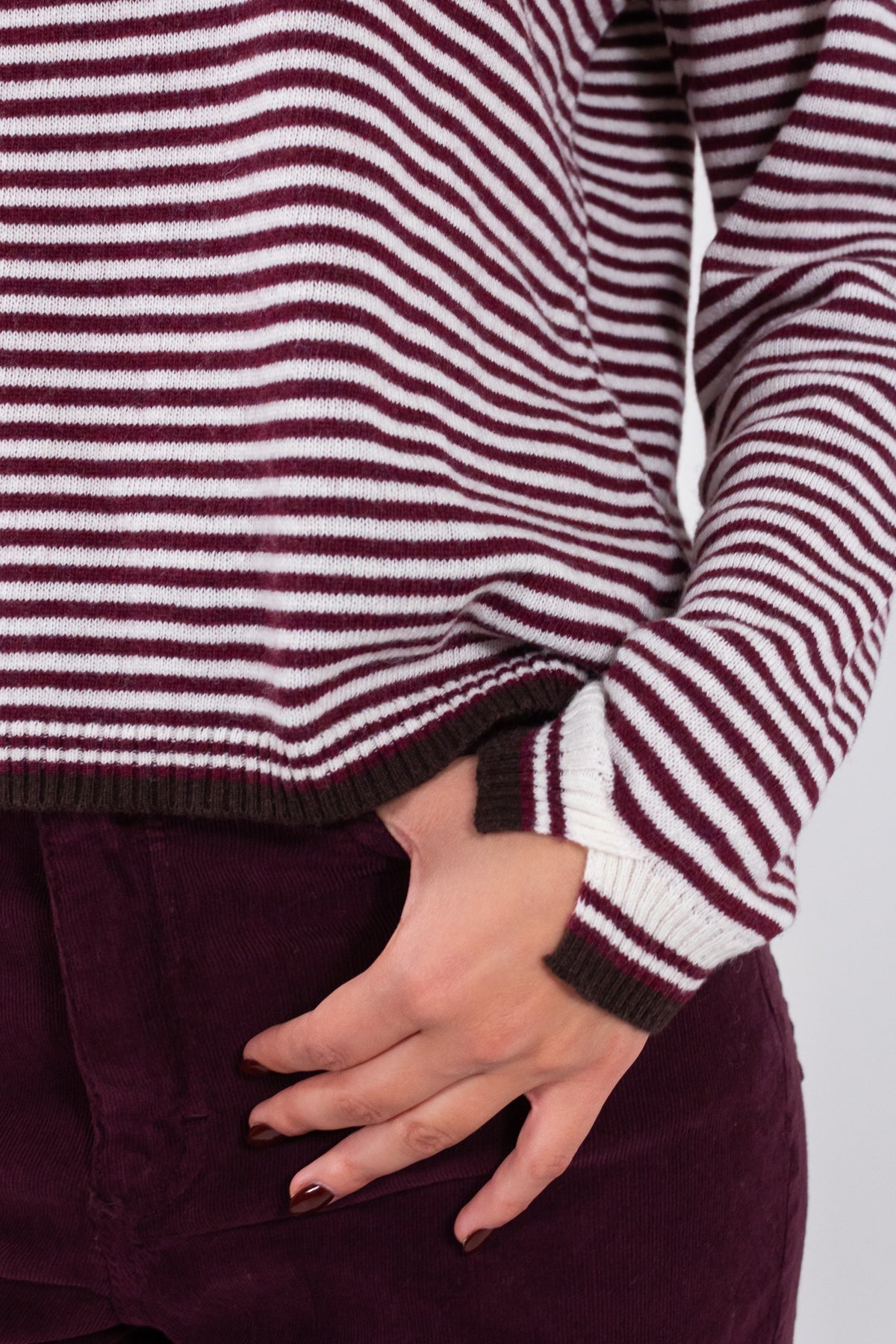 MAGLIA RIGHINE BORDO CONTRASTO