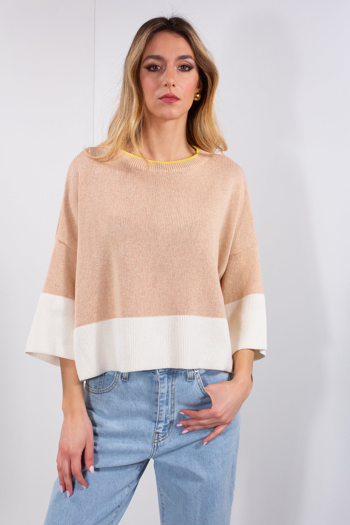 MAGLIA BORDO CONTRASTO