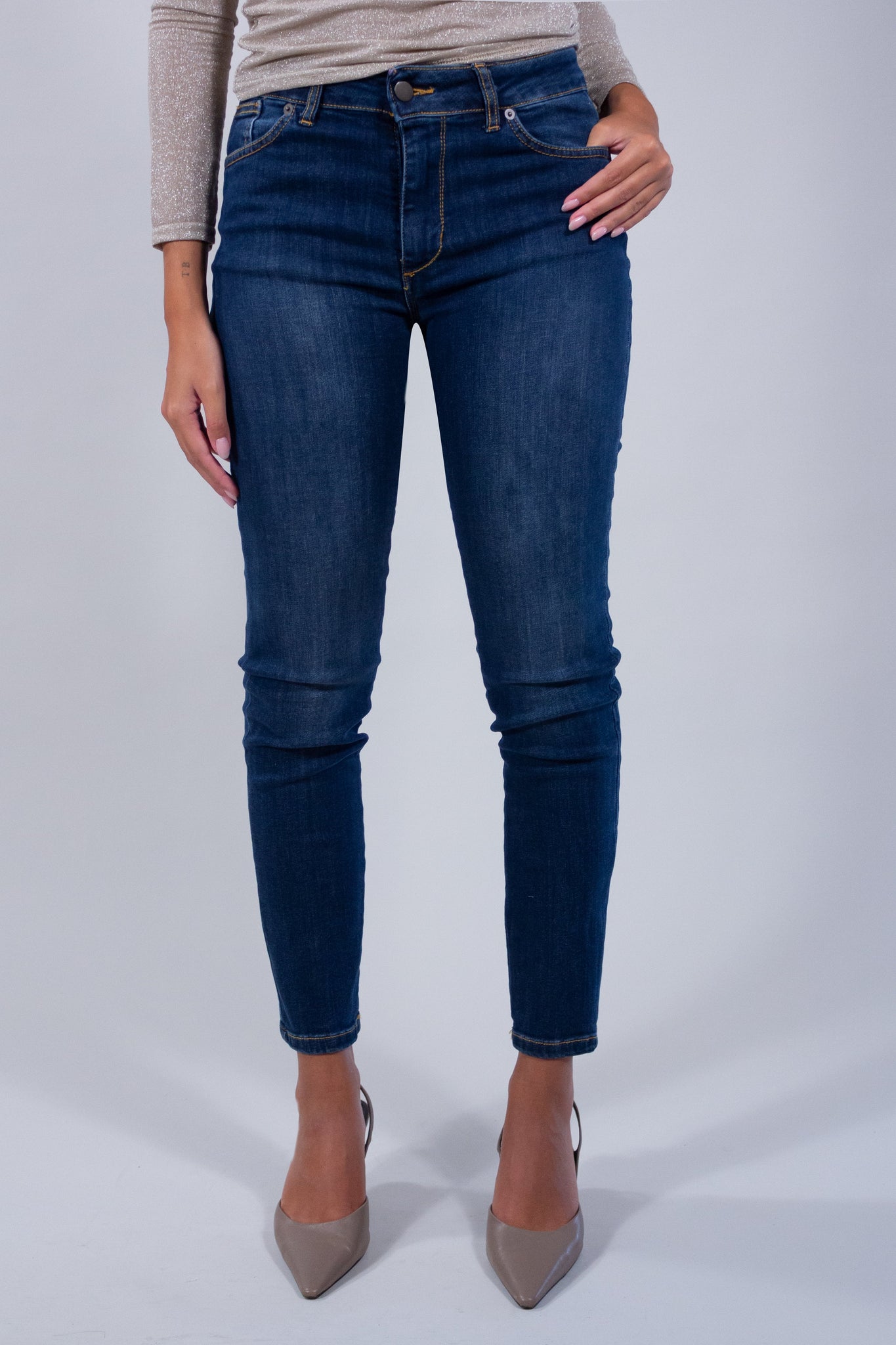 JEANS SKINNY PUSH UP