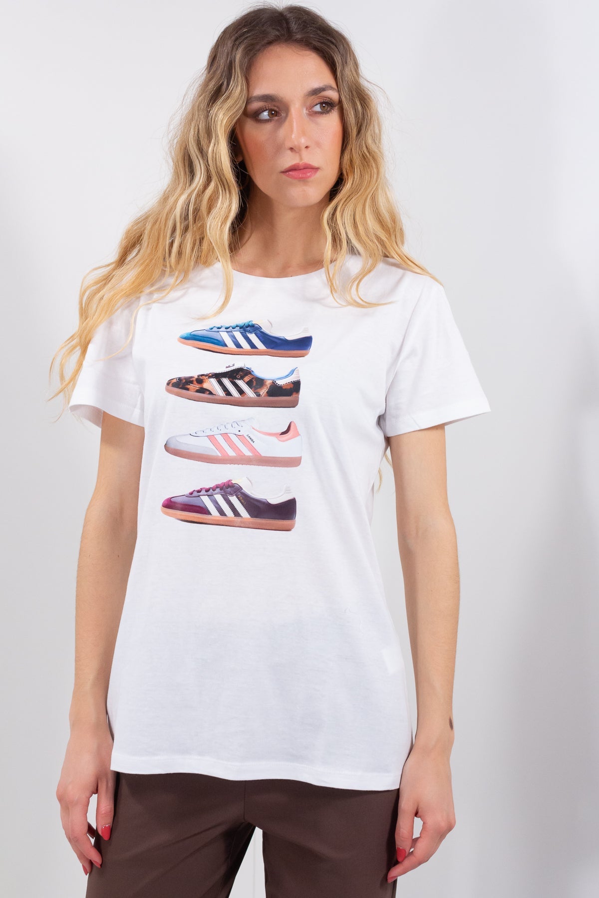 T-SHIRT STAMPATE